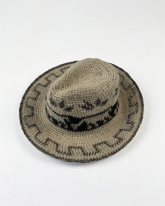 0011107112024 hat